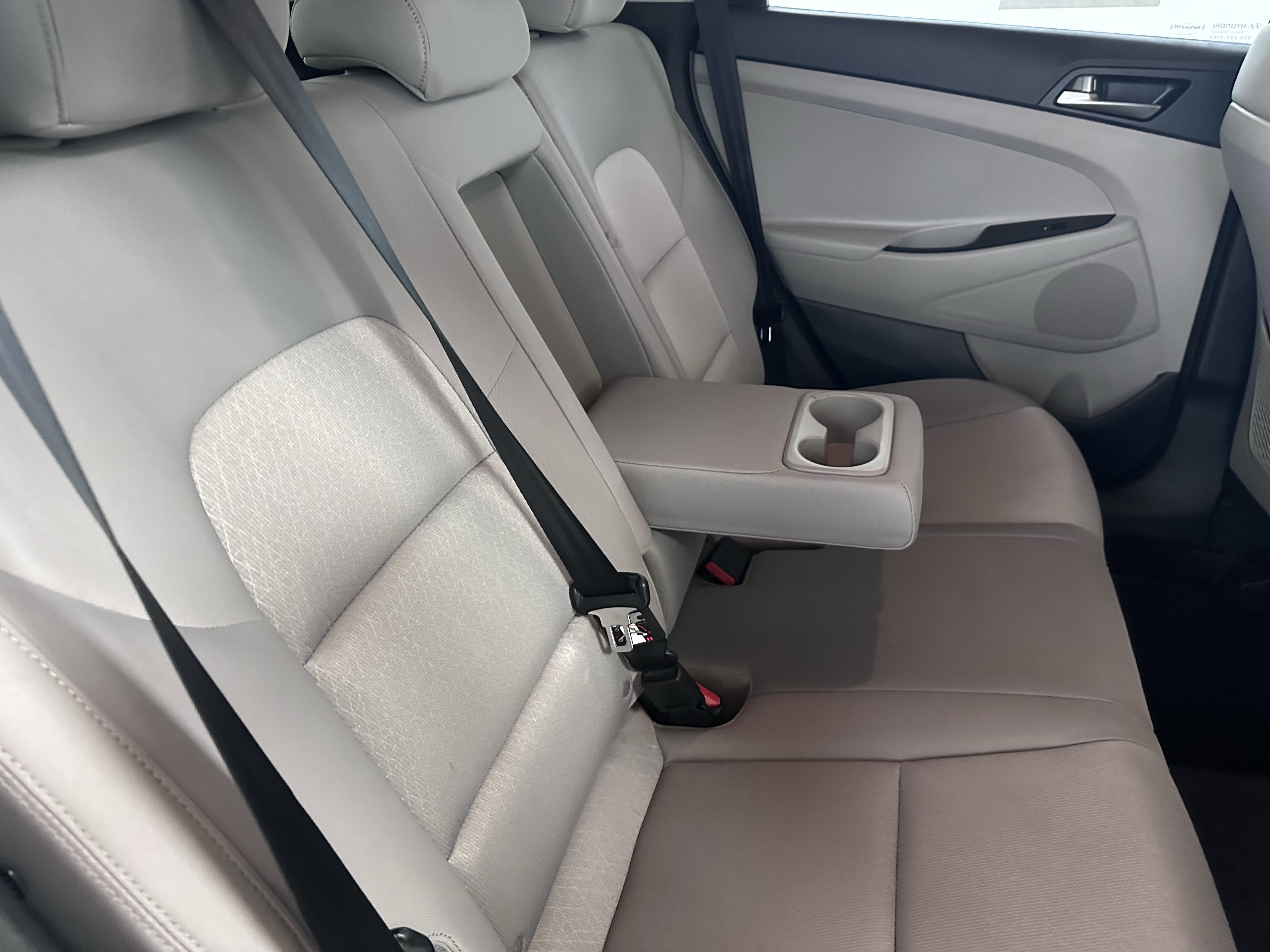 Used 2018 Hyundai Tucson Sport w/ Cargo Package image 33