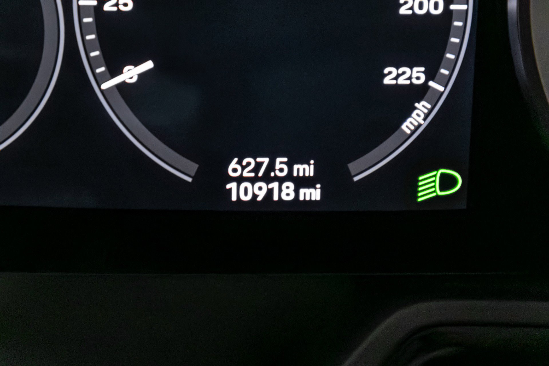 Used 2021 Porsche 911 Turbo S image 11