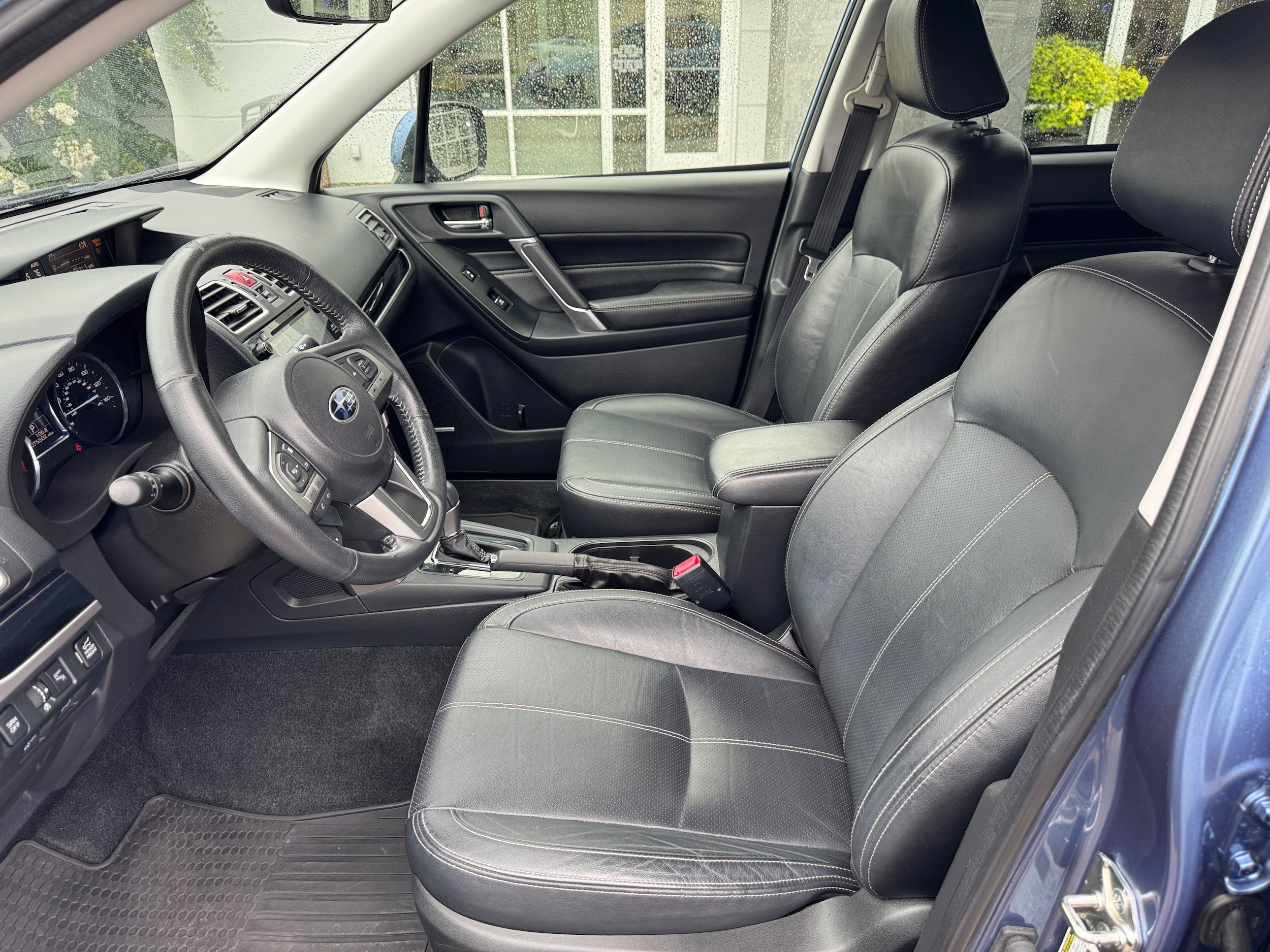 Used 2017 Subaru Forester 2.5i Touring AWD/4WD image 9