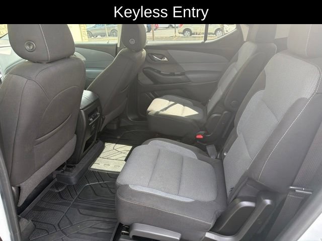 Used 2019 Chevrolet Traverse LT w/ LPO, Floor Liner Package AWD/4WD image 12