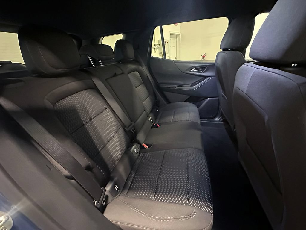 Used 2026 Chevrolet Equinox LT AWD/4WD image 22
