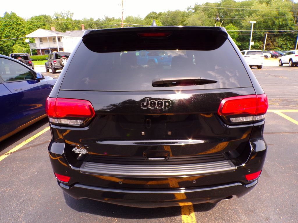 Used 2021 Jeep Grand Cherokee Laredo X AWD/4WD image 10