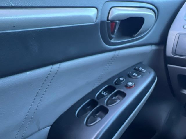 Used 2010 Honda Civic EX-L image 16