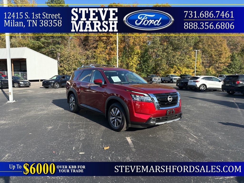 Used 2024 Nissan Pathfinder SL