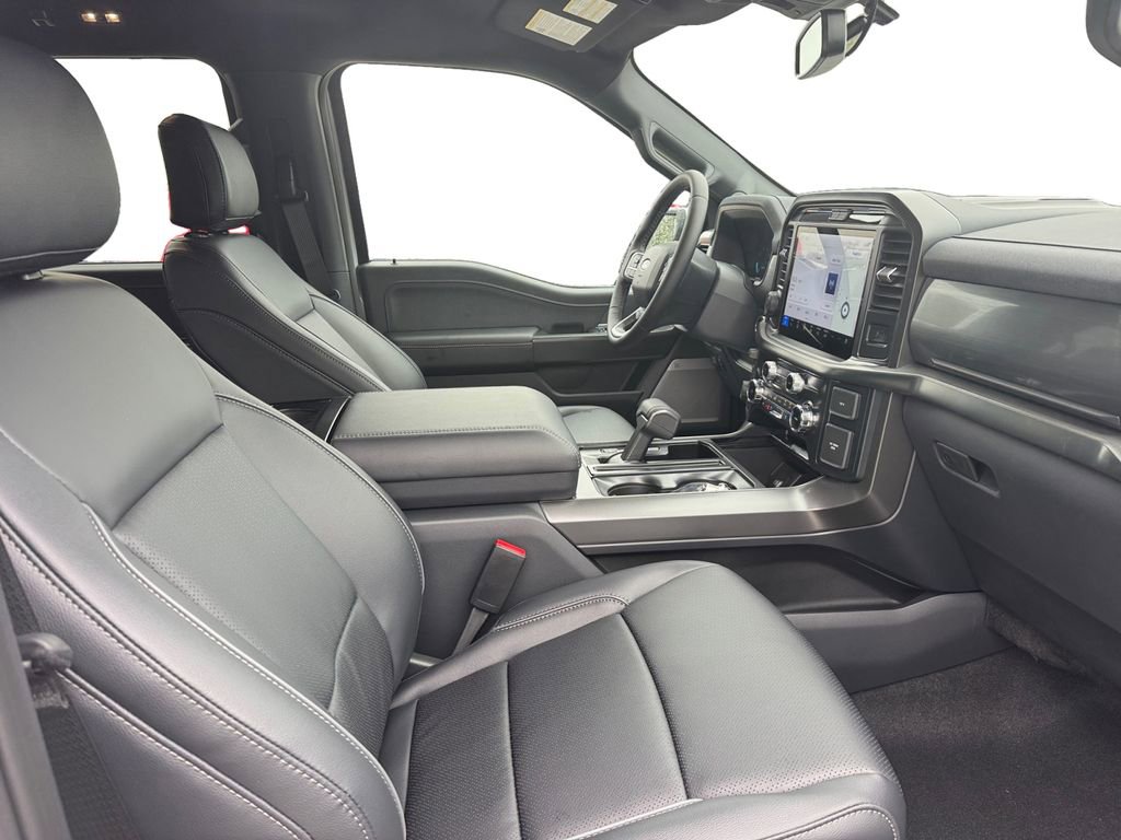 New 2025 Ford F150 Lariat w/ Equipment Group 501A Mid image 18