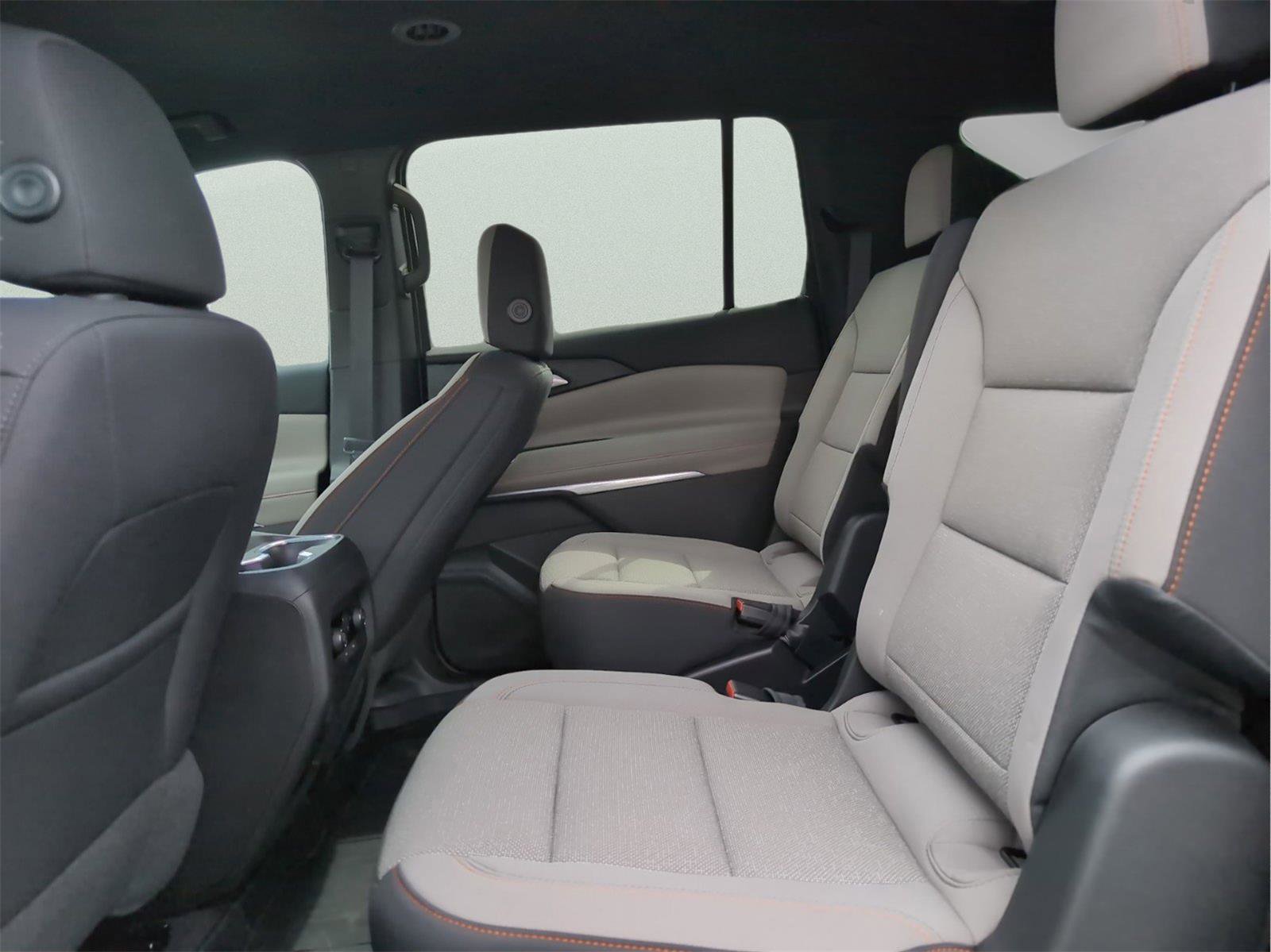 New 2026 Chevrolet Traverse LT w/ Driver Confidence Package image 15