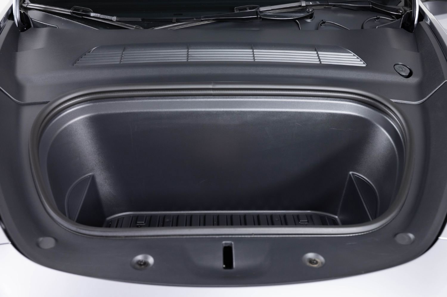 Used 2025 Tesla Model Y Long Range image 39