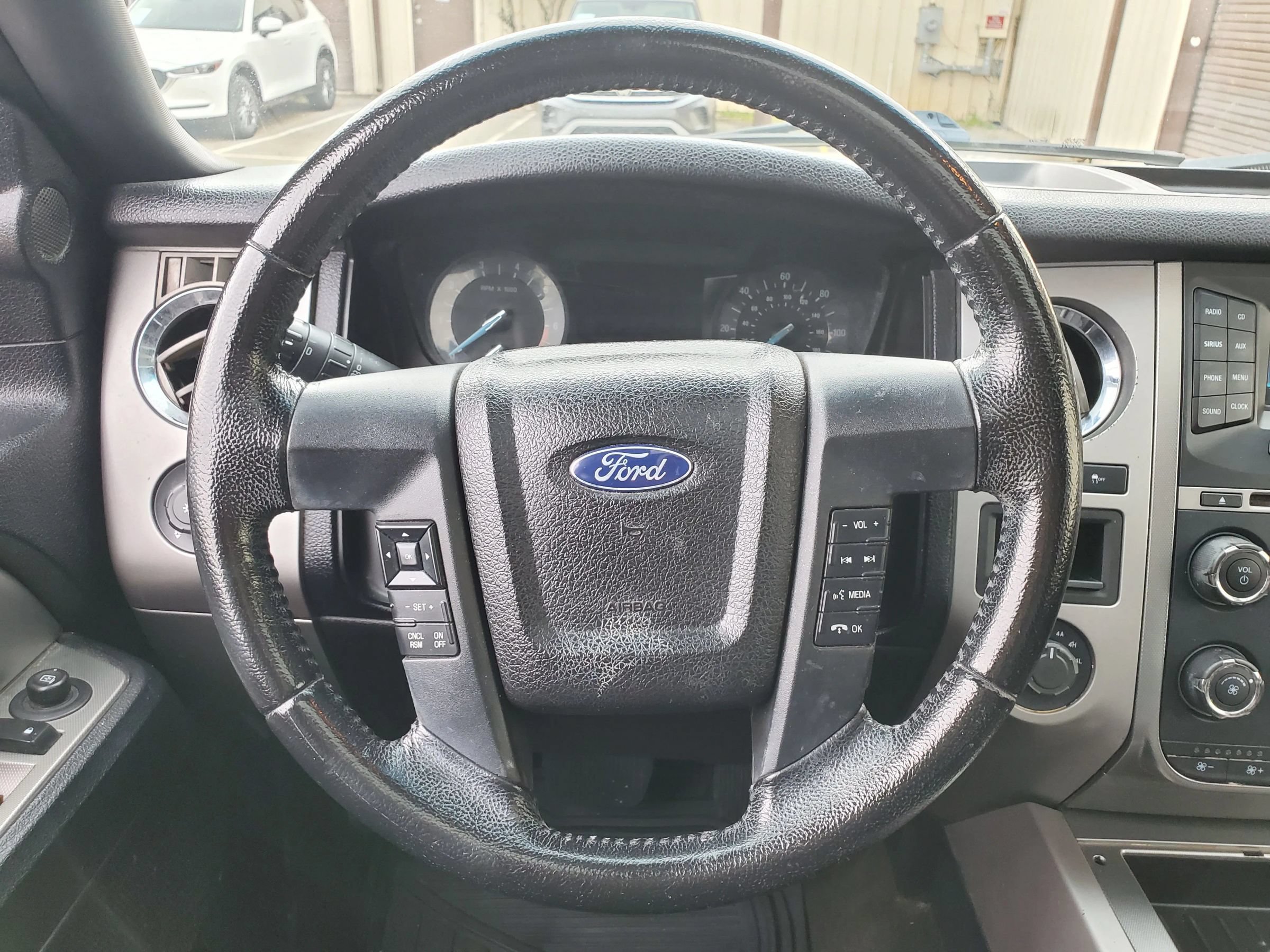 Used 2017 Ford Expedition EL XLT AWD/4WD image 40