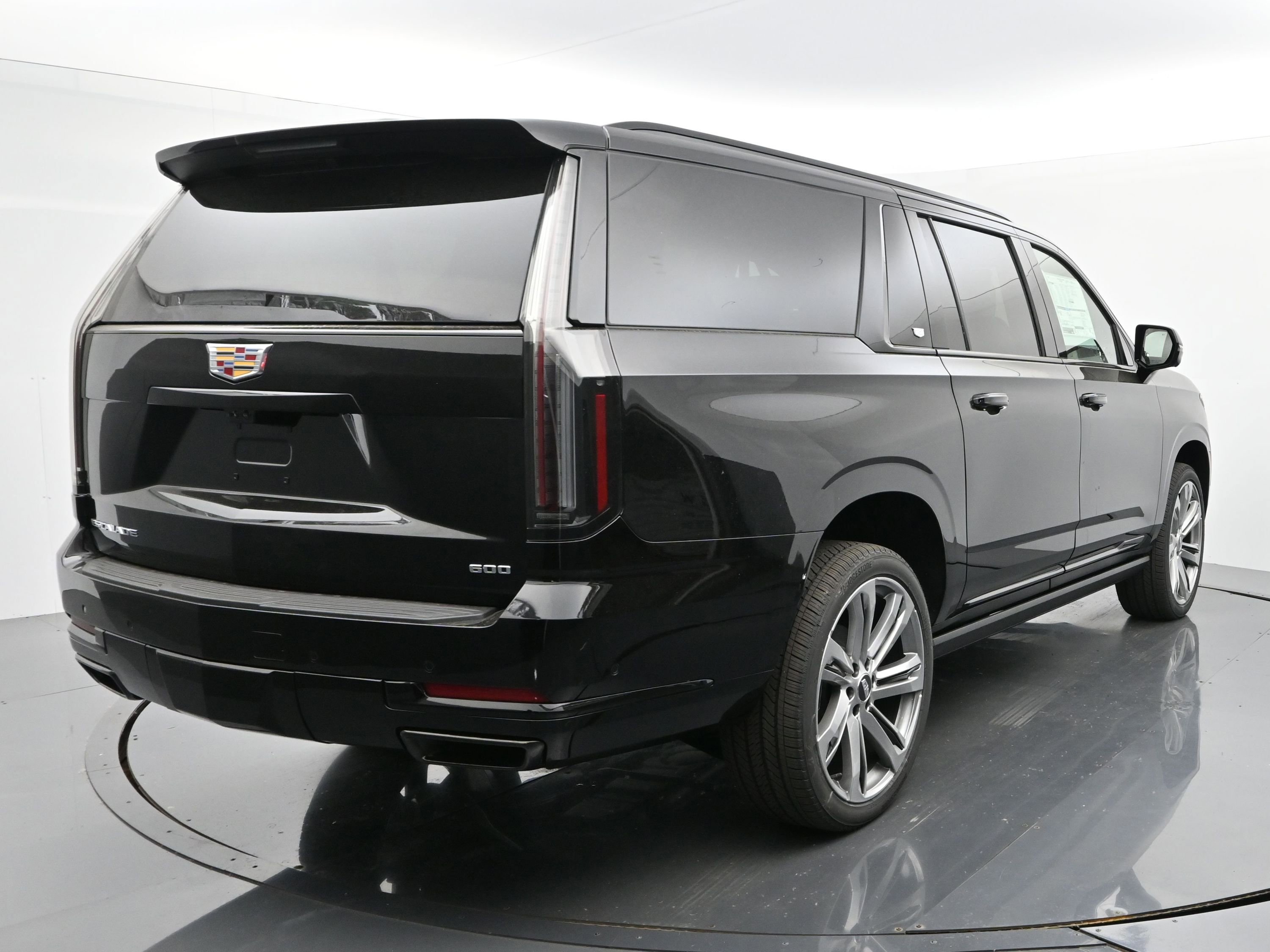 New 2026 Cadillac Escalade ESV Platinum Sport AWD/4WD image 5