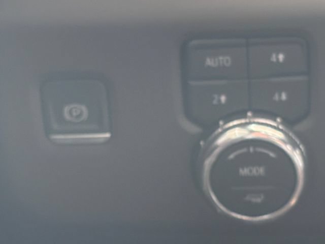 Used 2023 GMC Sierra 1500 Denali w/ Denali Reserve Package AWD/4WD image 34