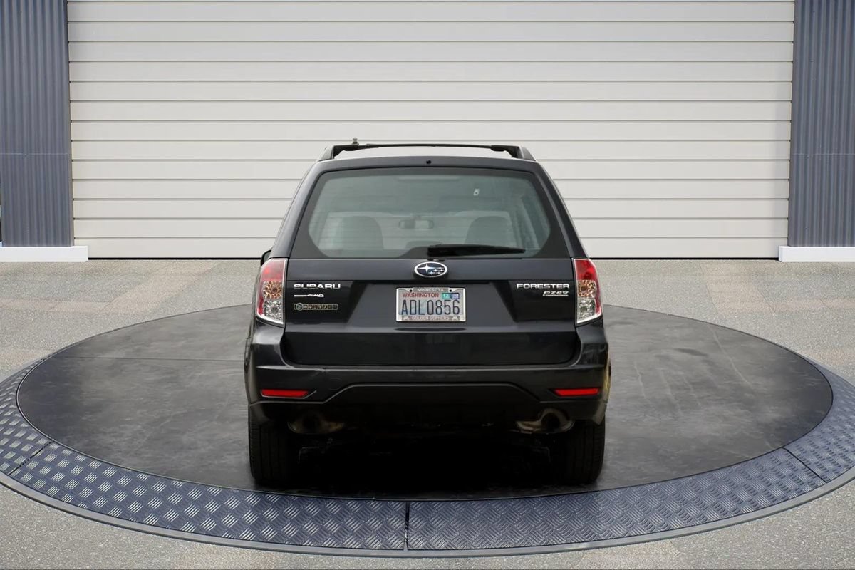 Used 2011 Subaru Forester 2.5X w/ Alloy Wheel Value Pkg AWD/4WD image 6