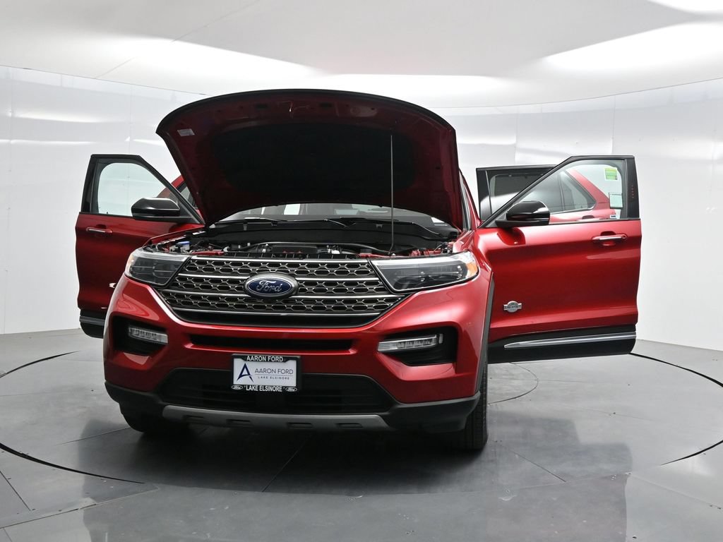 Used 2024 Ford Explorer King Ranch w/ Technology Package AWD/4WD image 47