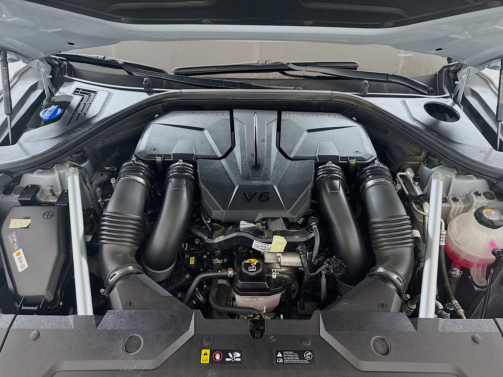 Used 2024 Genesis GV70 3.5T Sport w/ Sport Prestige Package image 30