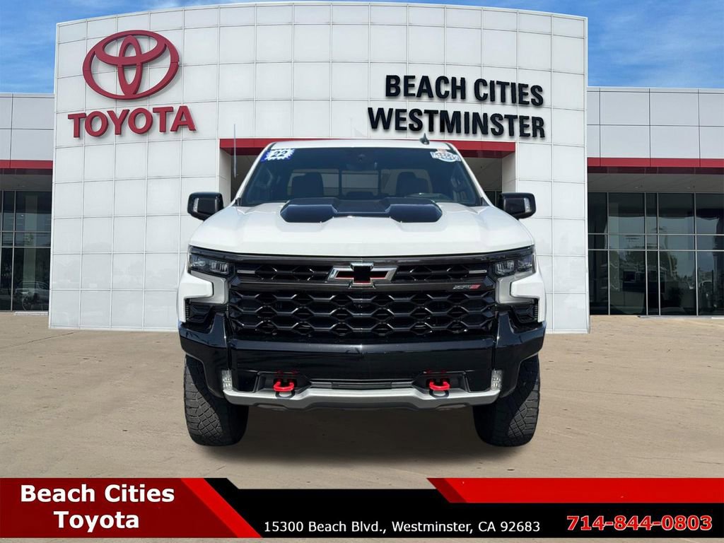 Used 2022 Chevrolet Silverado 1500 ZR2 w/ Technology Package image 4