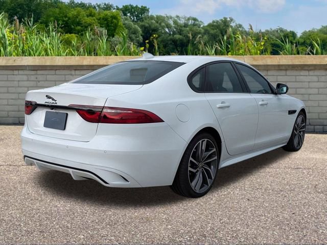 New 2024 Jaguar XF R-Dynamic SE image 4
