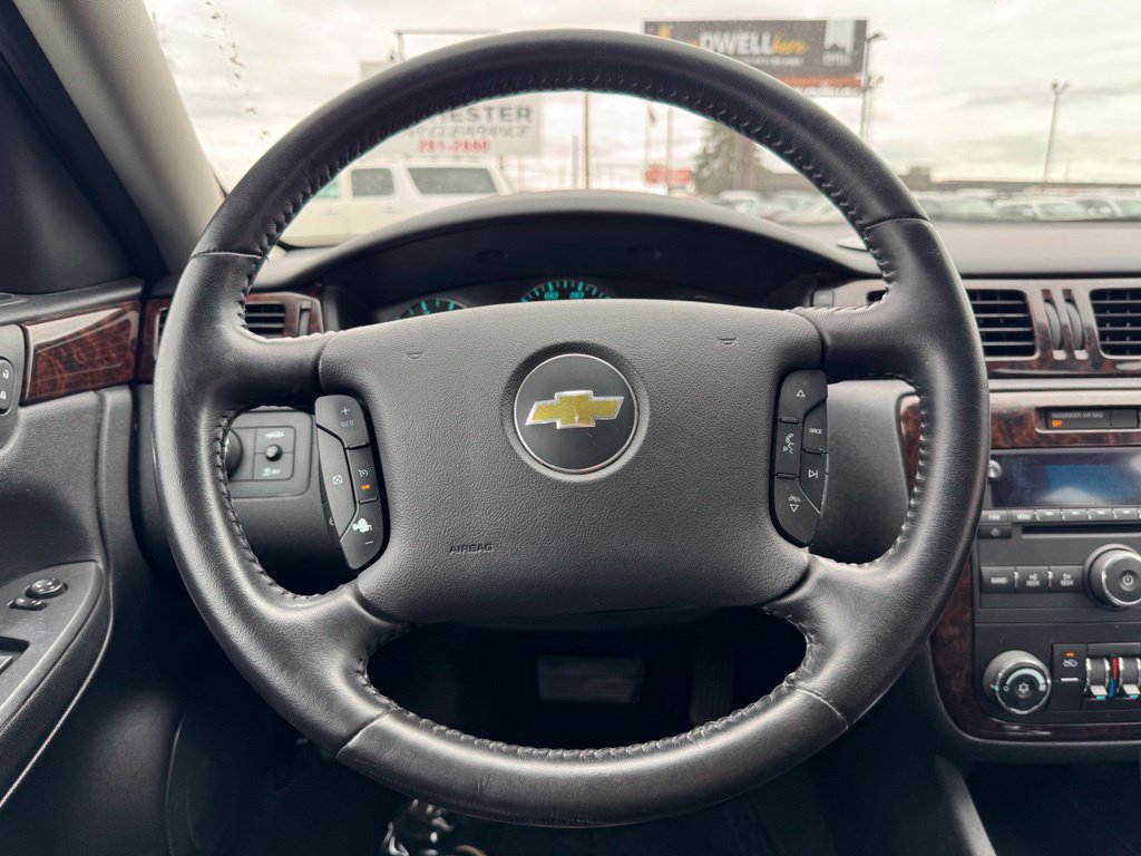 Used 2013 Chevrolet Impala LT FWD image 28