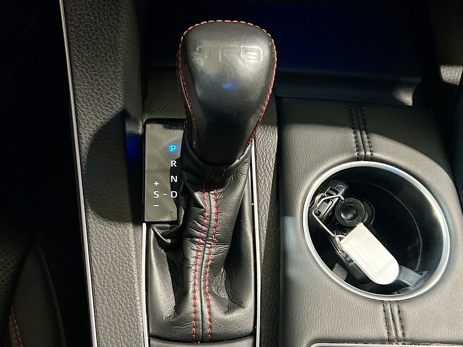 Used 2021 Toyota Avalon TRD image 13