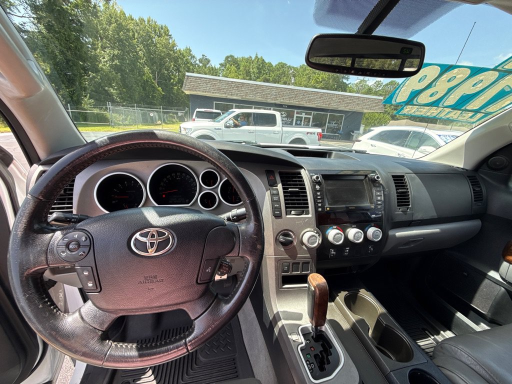Used 2011 Toyota Tundra Limited w/ Memory Pkg AWD/4WD image 14