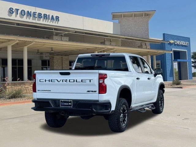 Used 2024 Chevrolet Silverado 1500 ZR2 w/ Technology Package AWD/4WD image 5