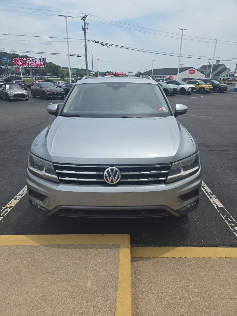 Used 2020 Volkswagen Tiguan SEL AWD/4WD image 4