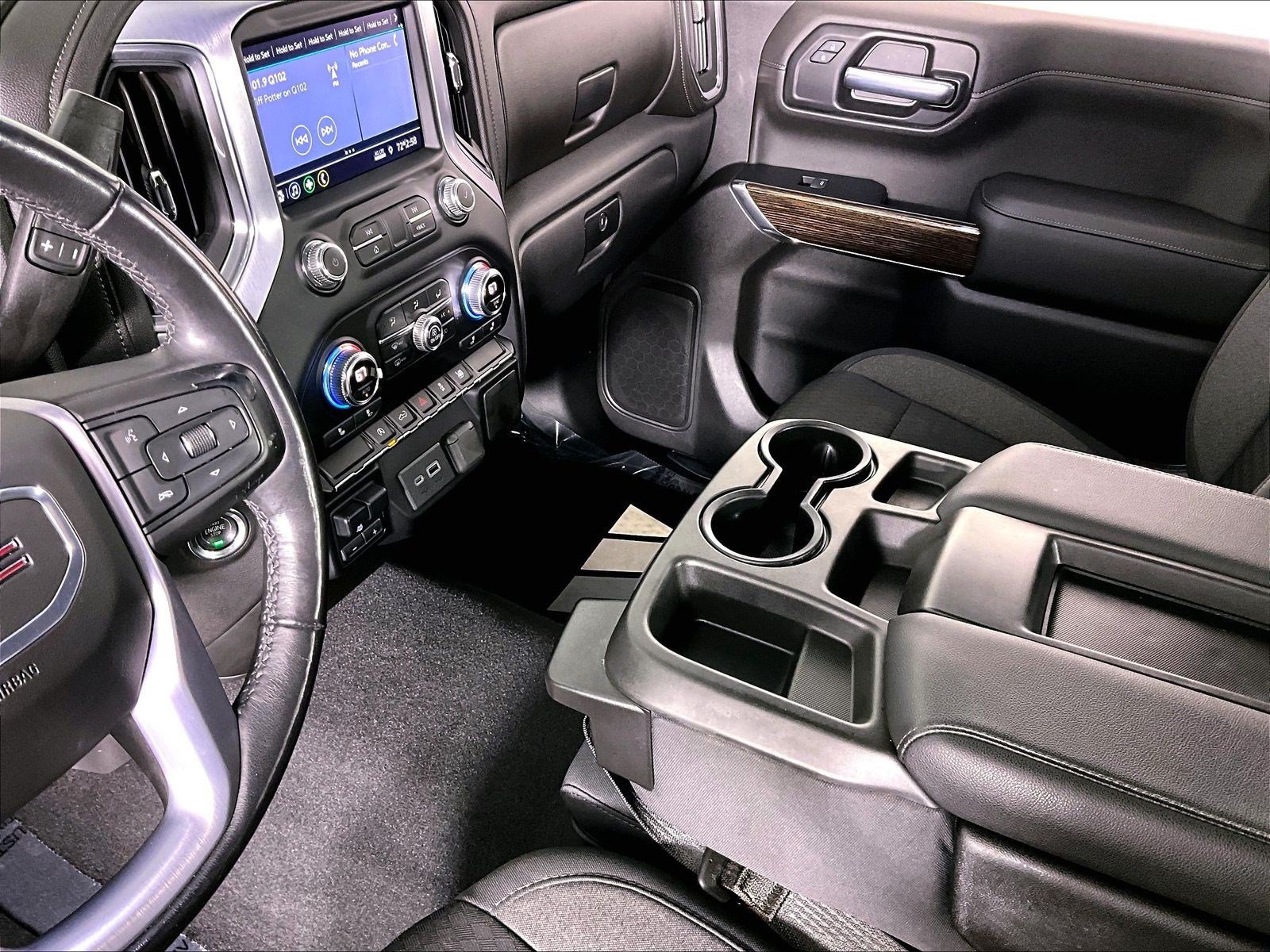 Used 2020 GMC Sierra 1500 SLE w/ SLE Value Package RWD image 19