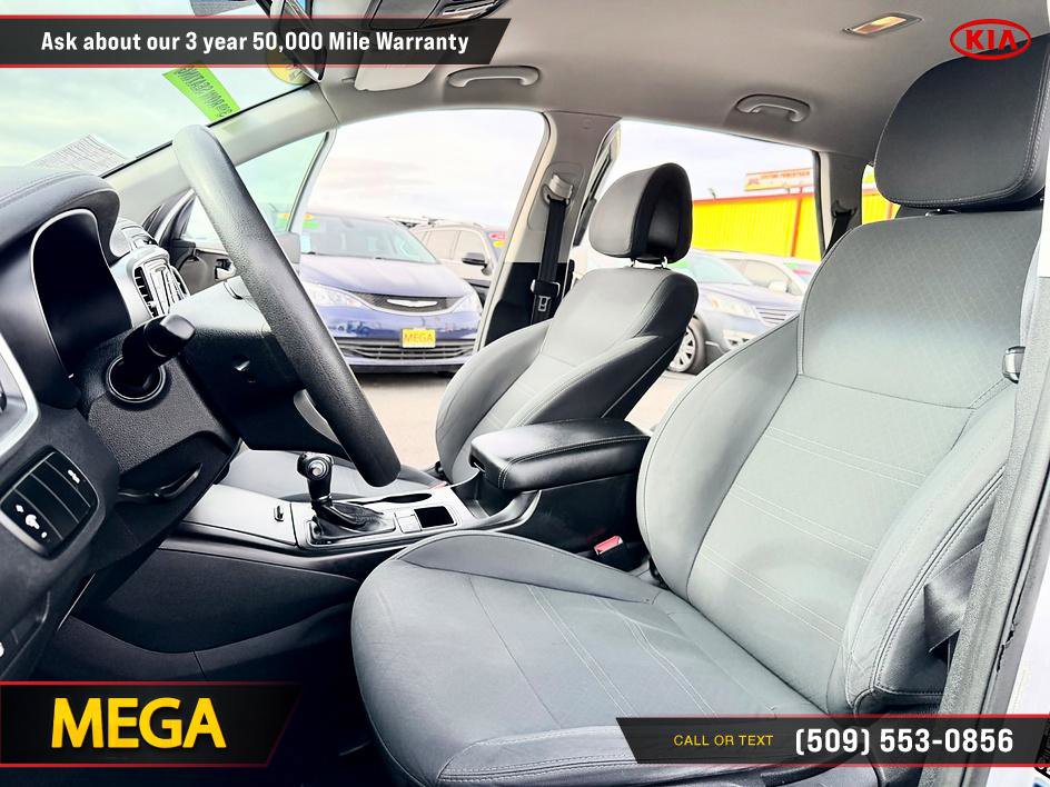 Used 2016 Kia Sorento LX AWD/4WD image 15