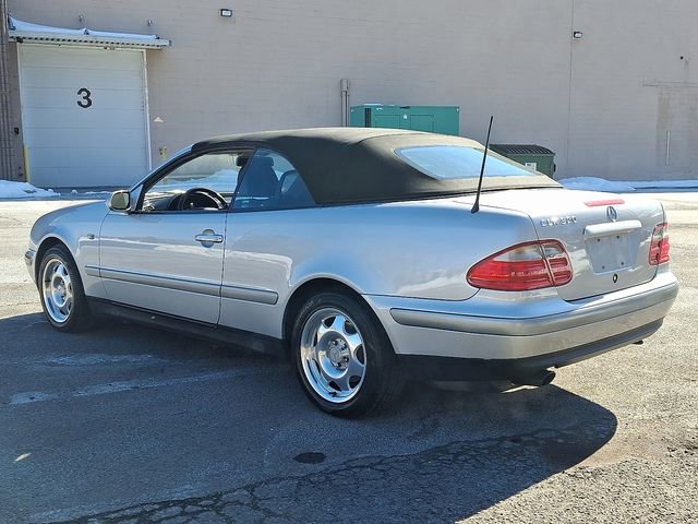 Used 1999 Mercedes-Benz CLK 320 Cabriolet image 7