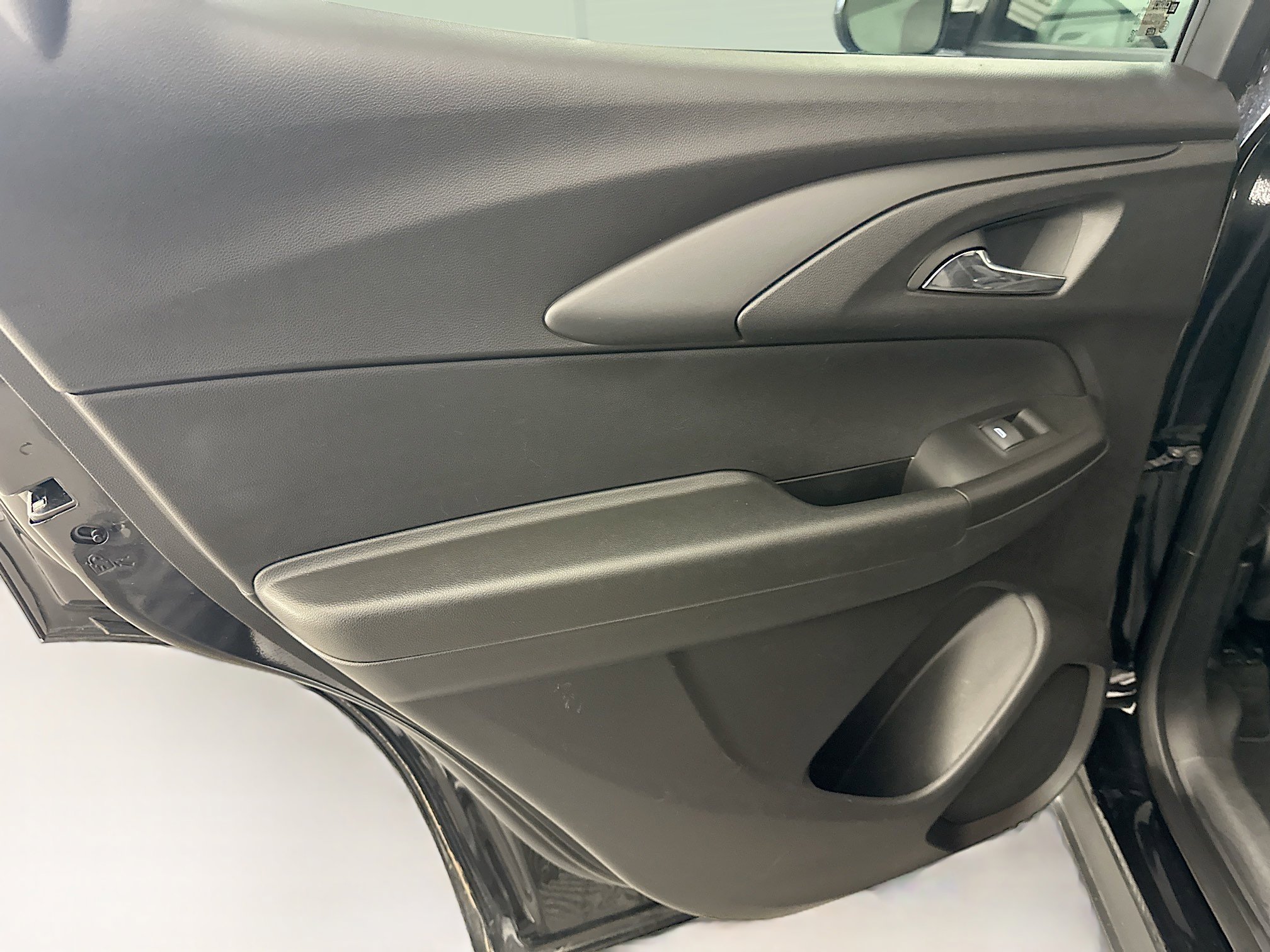 Used 2025 Chevrolet TrailBlazer LT image 26