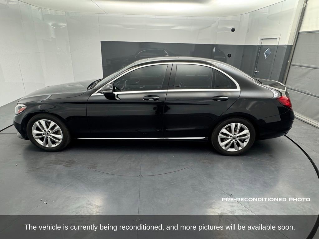 Used 2019 Mercedes-Benz C 300 Sedan image 2