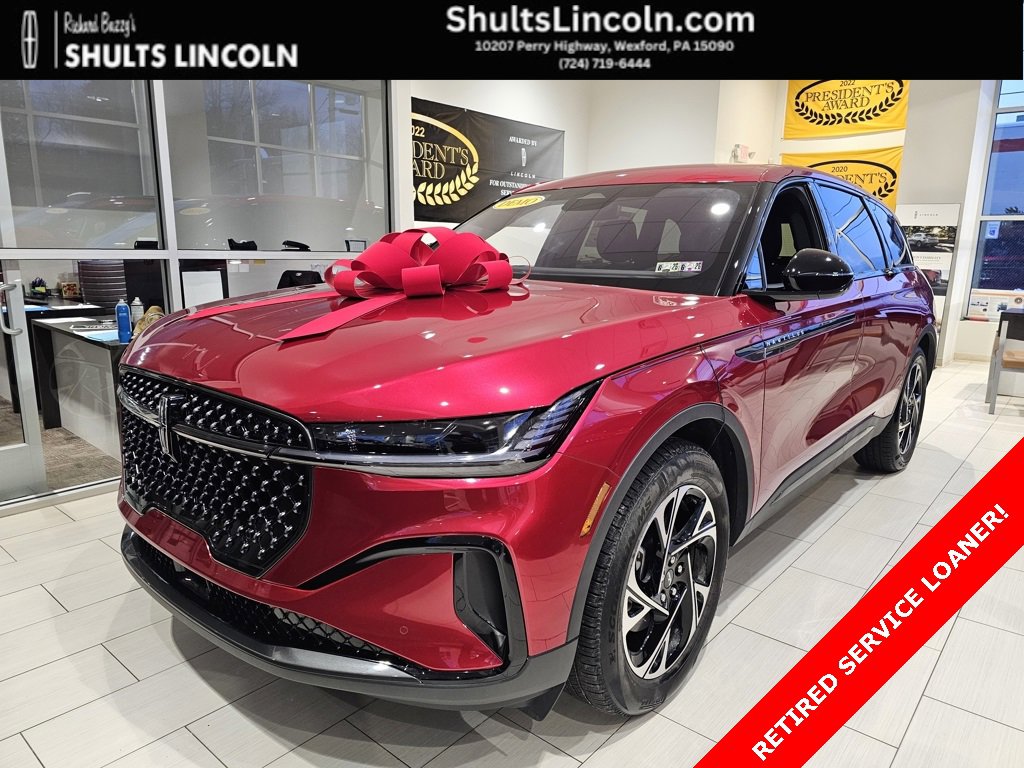 New 2025 Lincoln Nautilus Premier w/ Jet Appearance Package