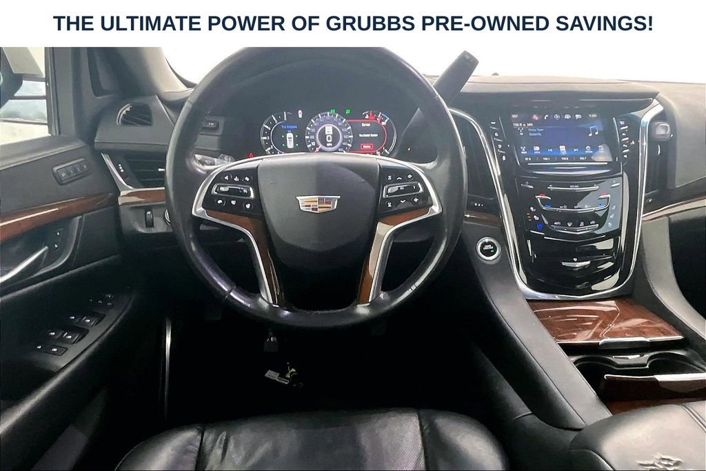 Used 2018 Cadillac Escalade Luxury AWD/4WD image 8