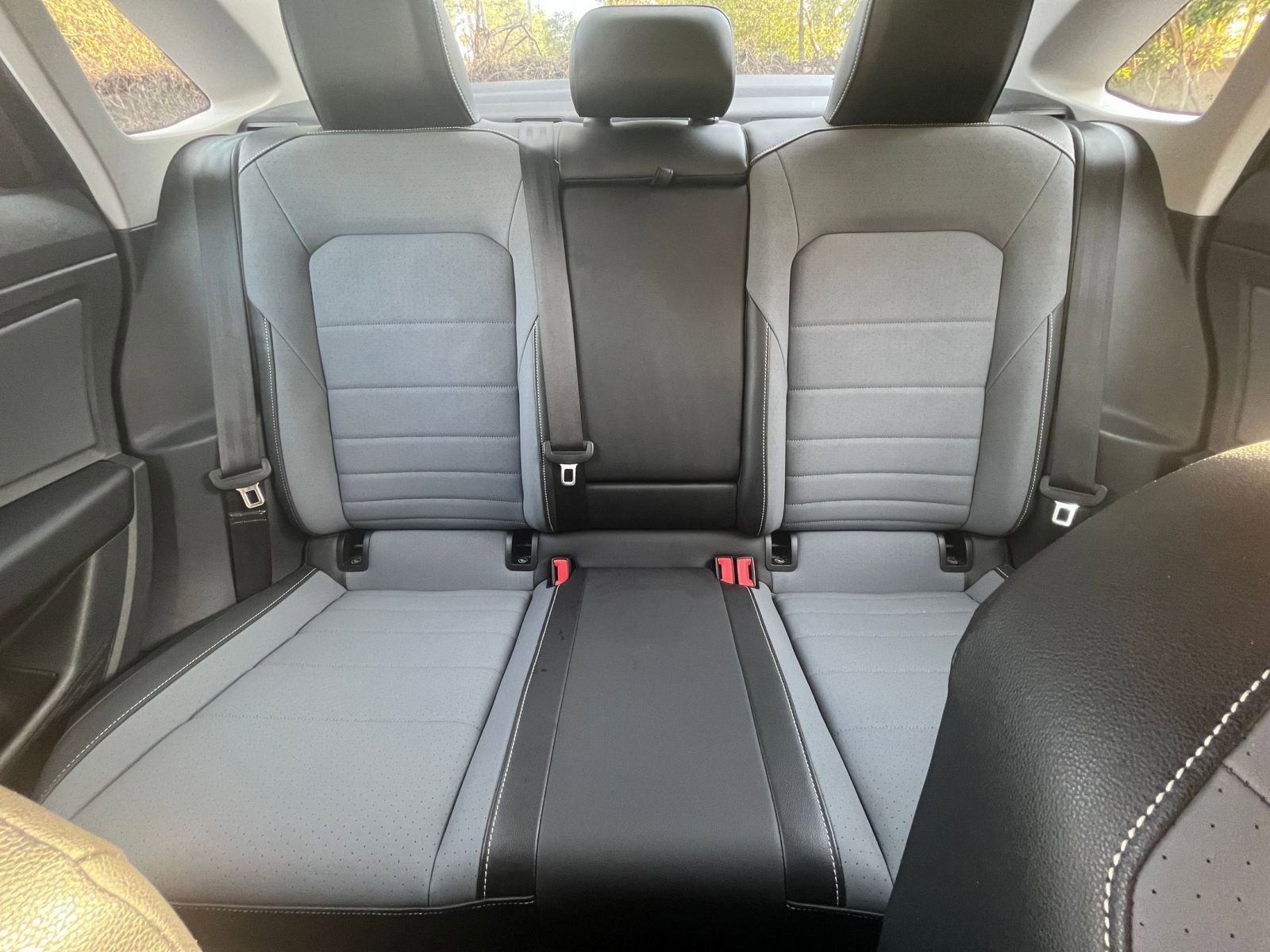 Used 2025 Volkswagen Jetta SE image 39