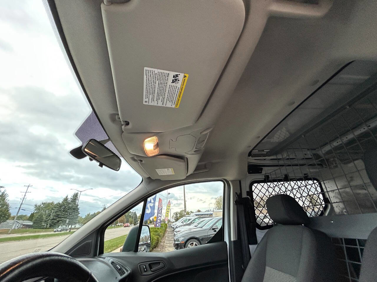 Used 2018 Ford Transit Connect XL image 21