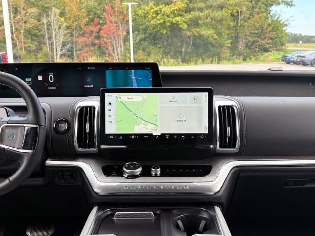 New 2027 Ford Expedition Max Platinum w/ Platinum Ultimate Package AWD/4WD image 17