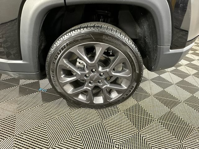 Used 2021 Jeep Compass Latitude w/ Sun and Sound Group AWD/4WD image 31