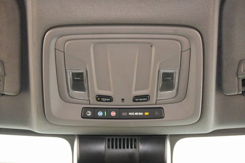 Used 2024 Chevrolet Silverado 3500 W/T image 16