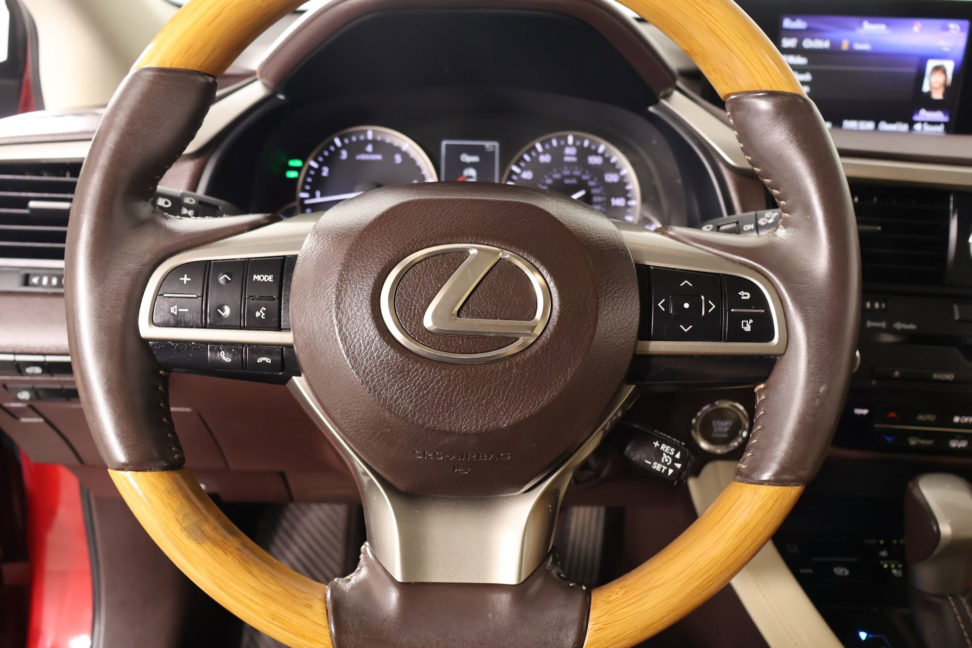 Used 2016 Lexus RX 350 FWD w/ Premium Package image 3