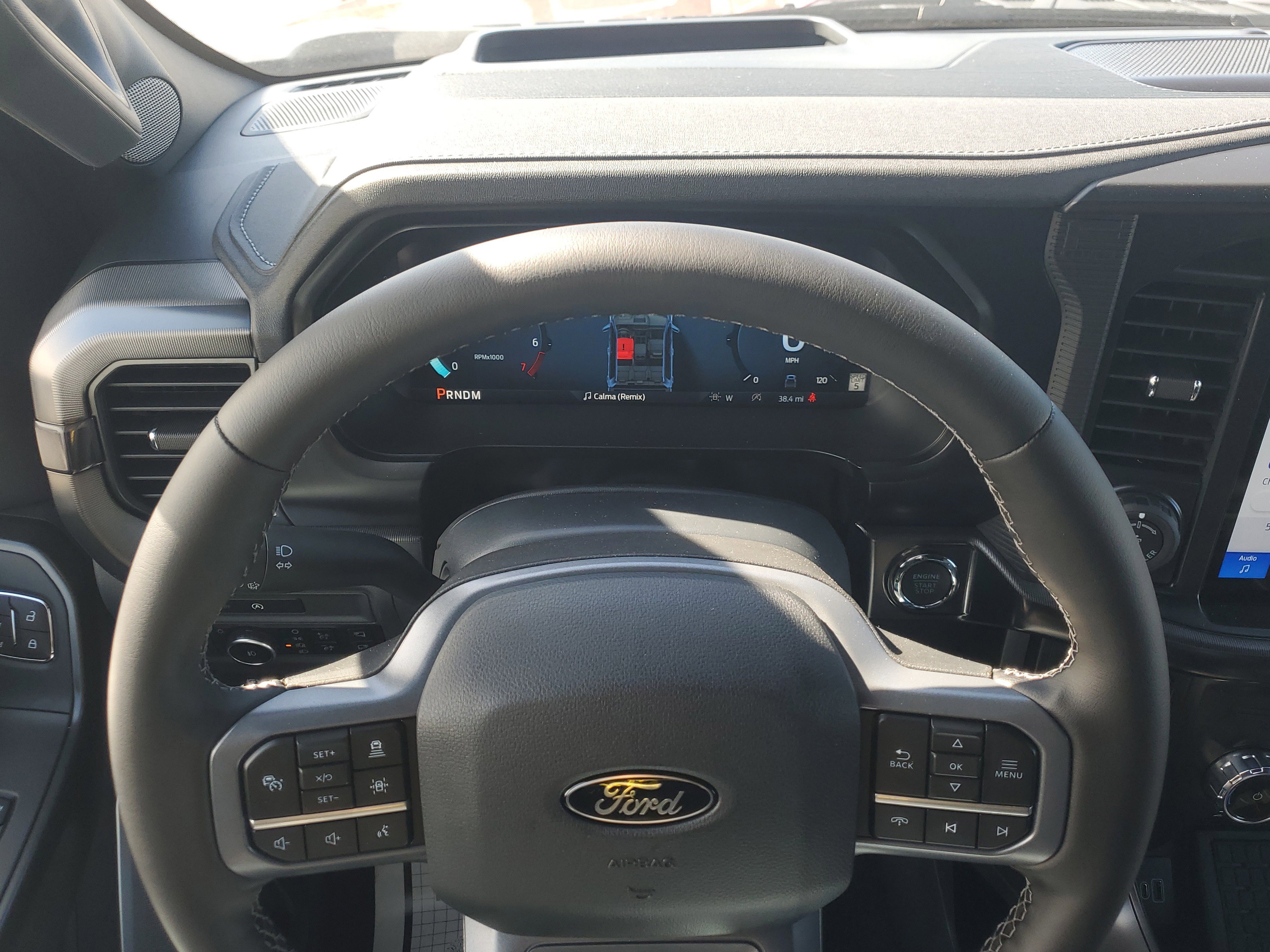 New 2025 Ford F150 Lariat w/ Equipment Group 502A High image 18