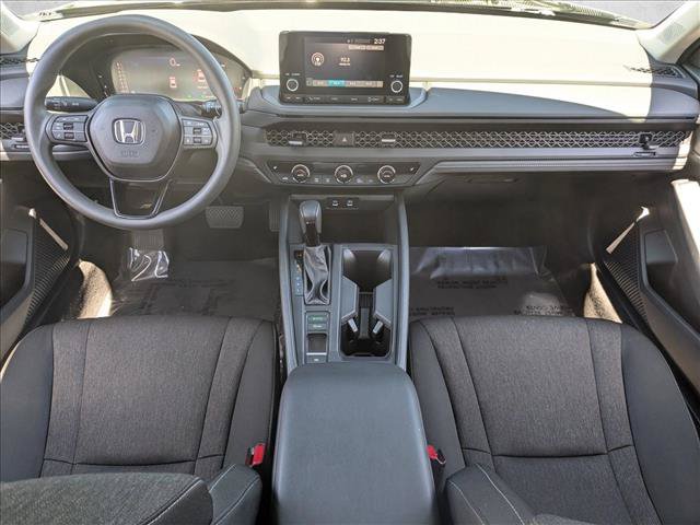 Used 2025 Honda Accord SE image 18