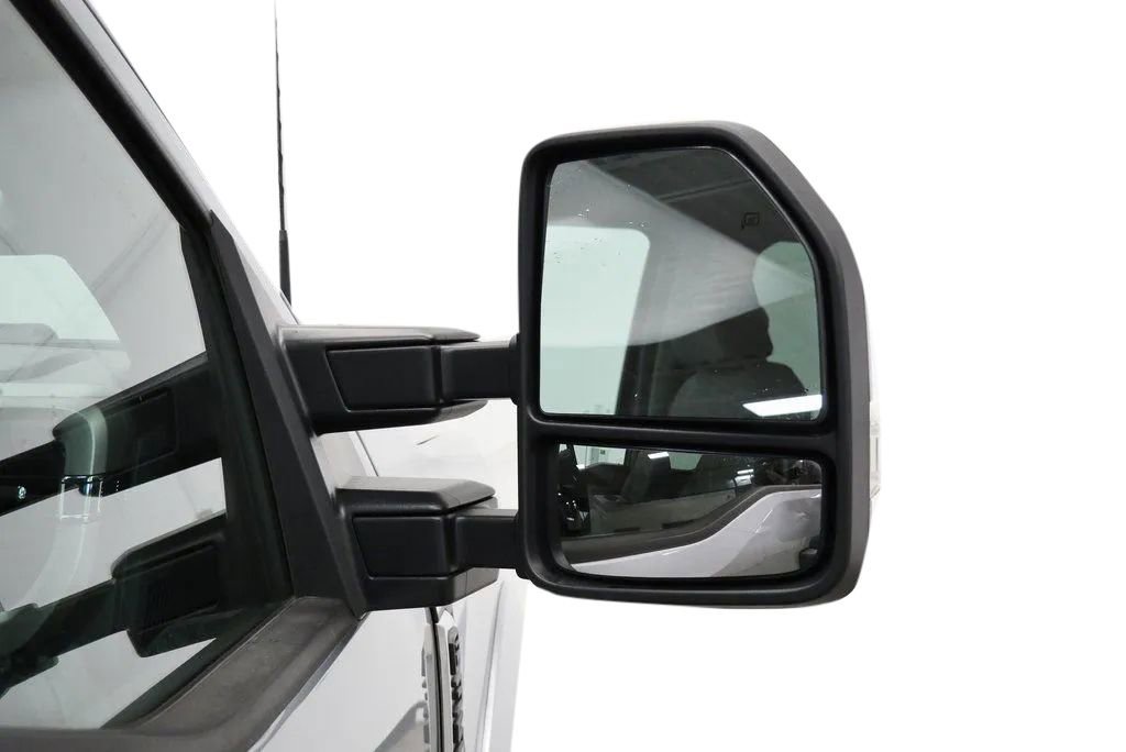 Used 2023 Ford F350 XLT image 39