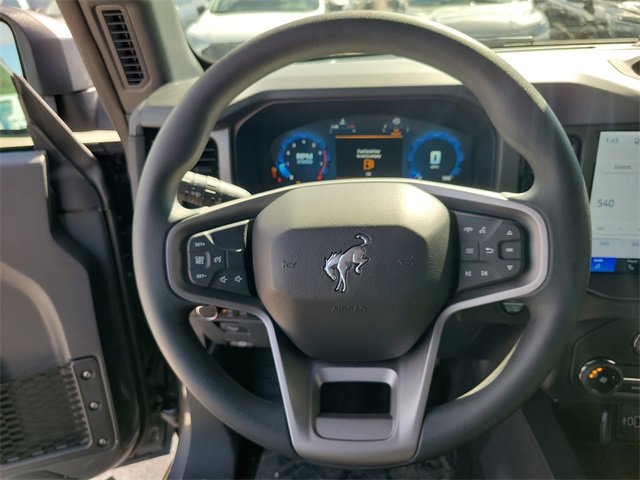 New 2026 Ford Bronco Base image 18