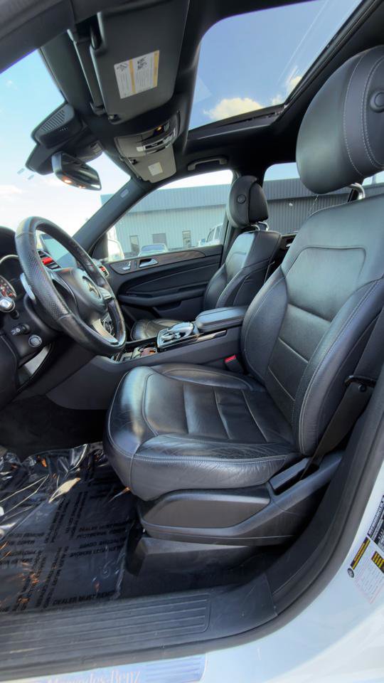 Used 2017 Mercedes-Benz GLS 450 4MATIC image 22