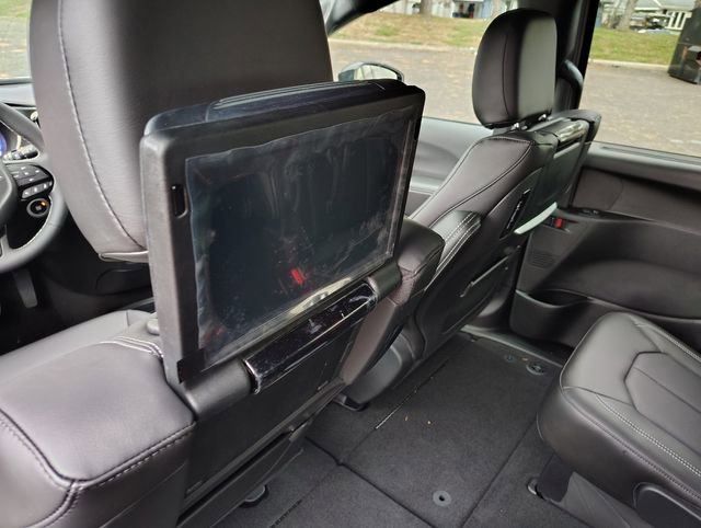 New 2026 Chrysler Pacifica Select image 32