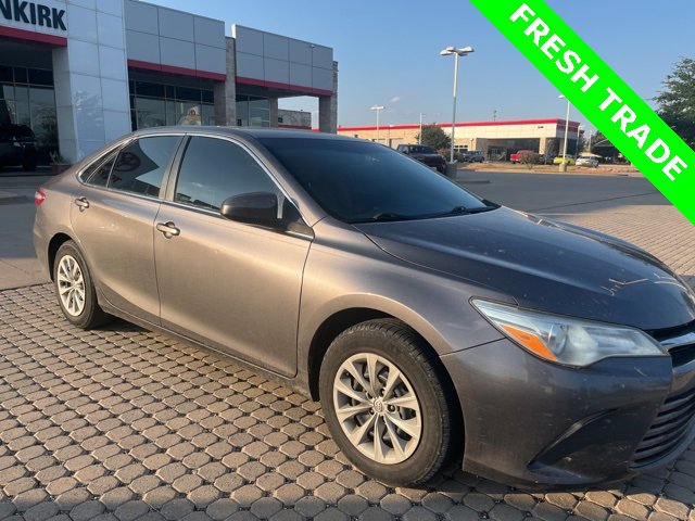 Used 2017 Toyota Camry LE