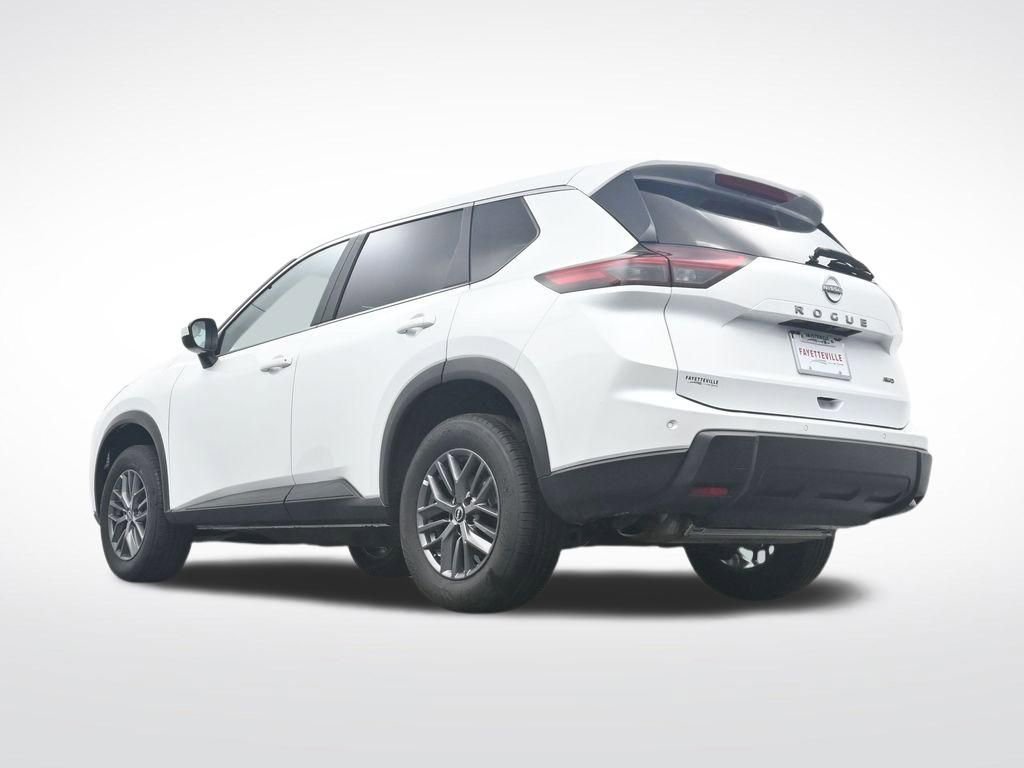 Used 2026 Nissan Rogue SV image 36
