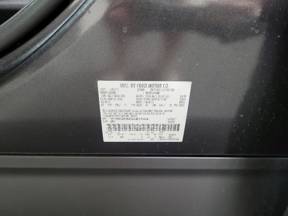 Used 2016 Ford Explorer XLT w/ Equipment Group 202A AWD/4WD image 33