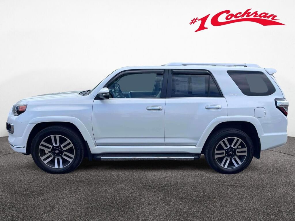 Used 2016 Toyota 4Runner Limited AWD/4WD image 10