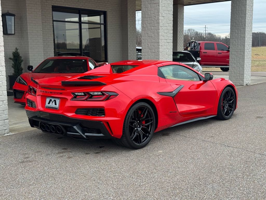 Used 2023 Chevrolet Corvette Z06 w/ Battery Protection Package RWD image 3