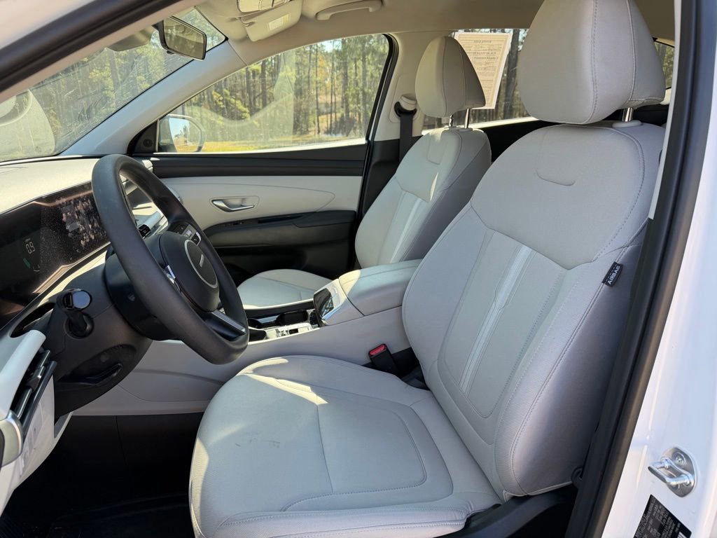 Certified 2025 Hyundai Tucson SEL image 8