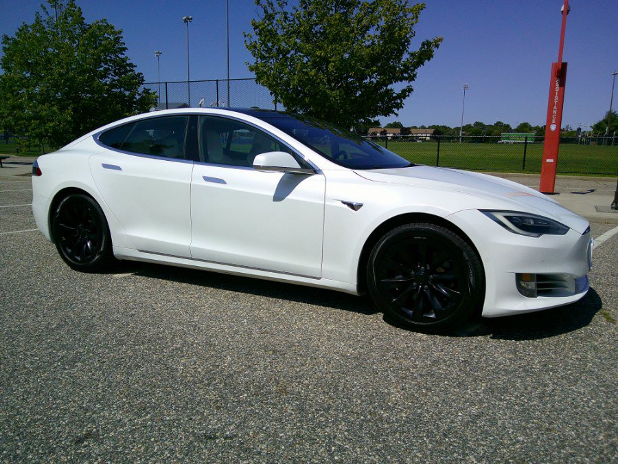 Used 2017 Tesla Model S 90D AWD/4WD image 9
